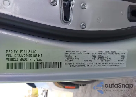 2022 Jeep Wagoneer Series Iii 4X4 z USA, uszkodzony, nr VIN 1C4SJVDT4NS183048